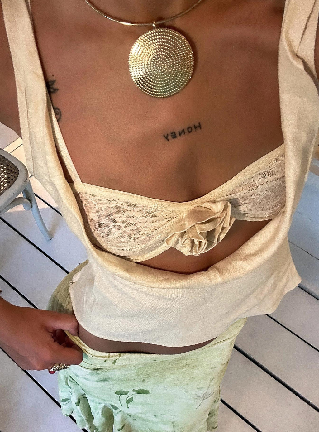Delilah Top Ivory