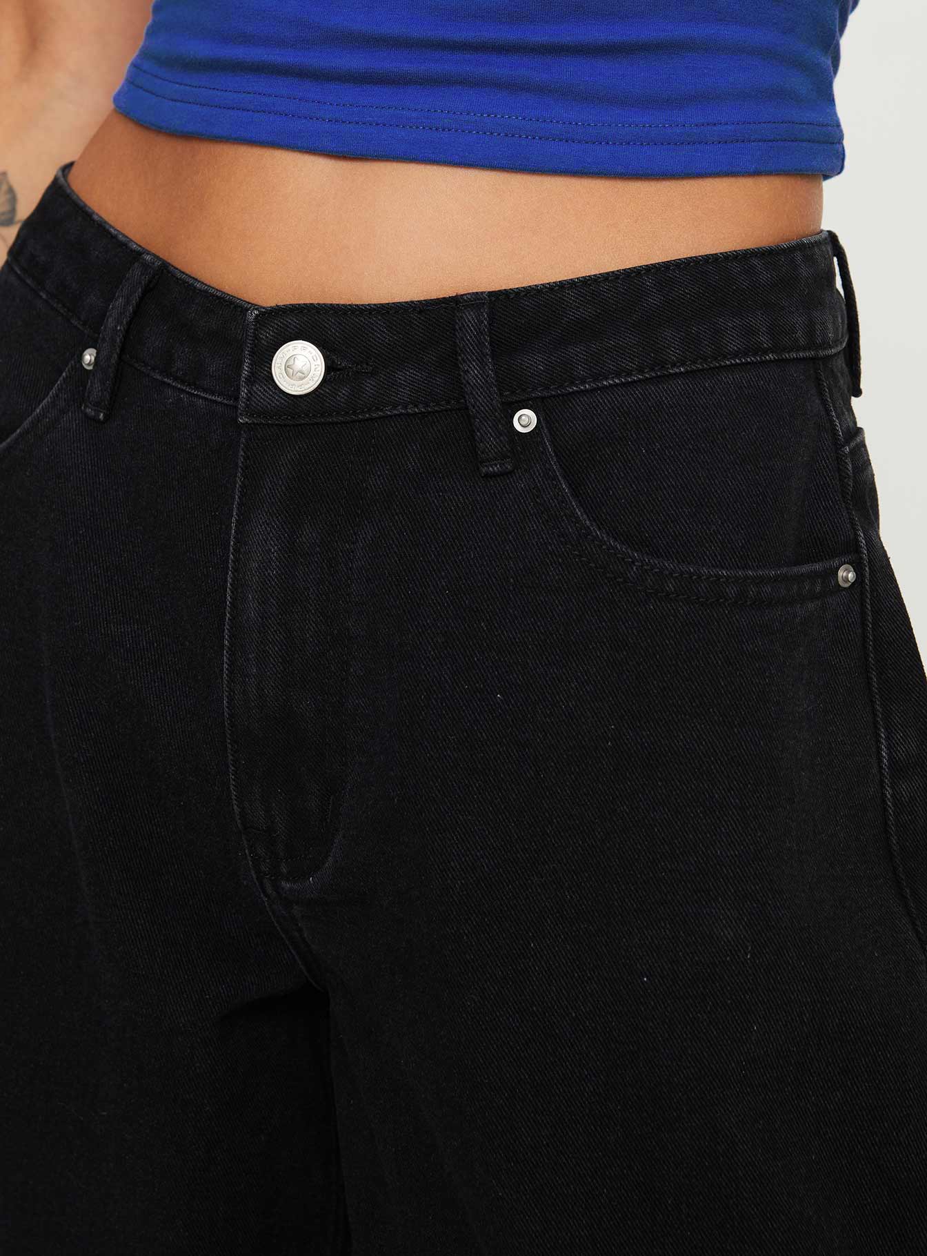 Naylor Mid Rise Wide Leg Jeans Washed Black Denim Petite