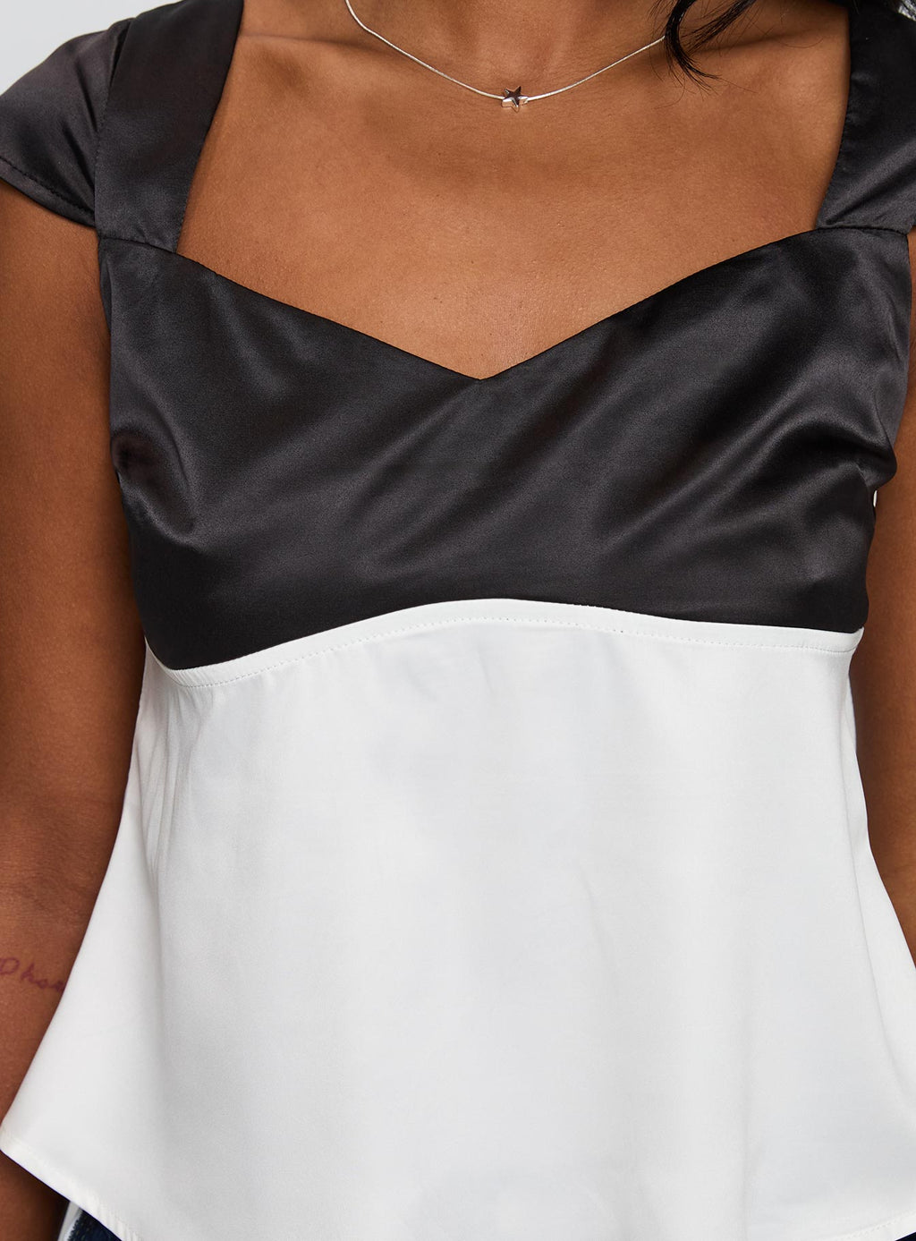 Think About It Cap Sleeve Top Black / White